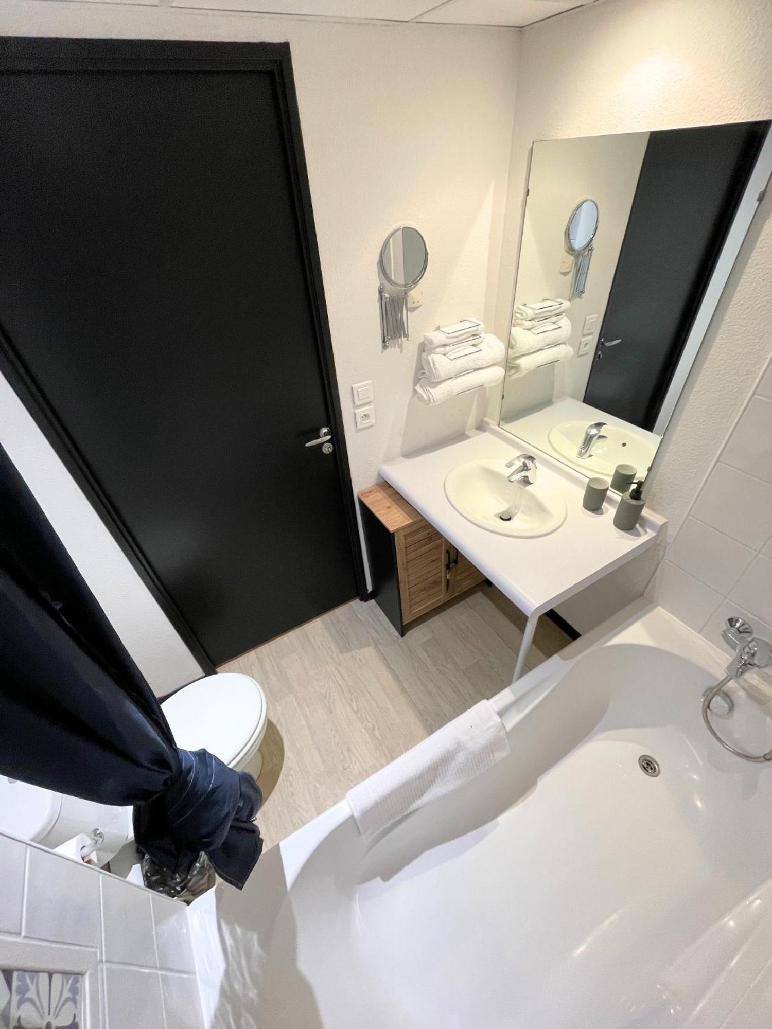 Chalet Studio Premium, Wifi, Chaleureux Lourdes Dış mekan fotoğraf